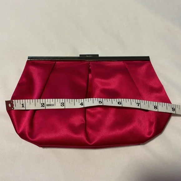 BANANA REPUBLIC satin clutch purse silver toned hardware lined pocket hot pink - Picture 13 of 14